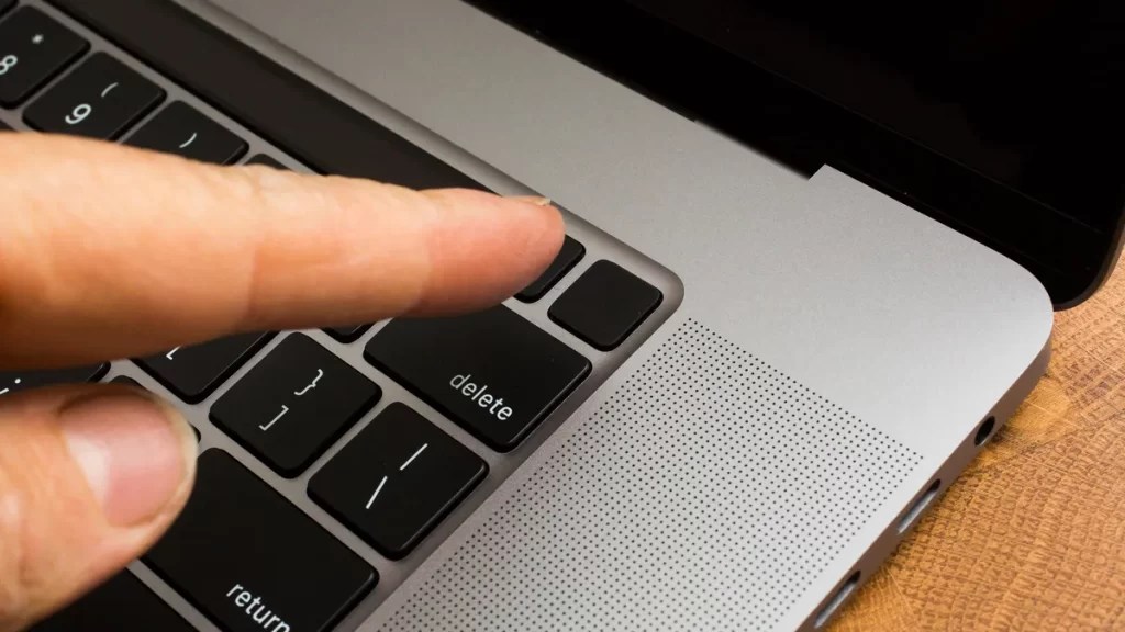 How to Go Back in Time on MacBook Air