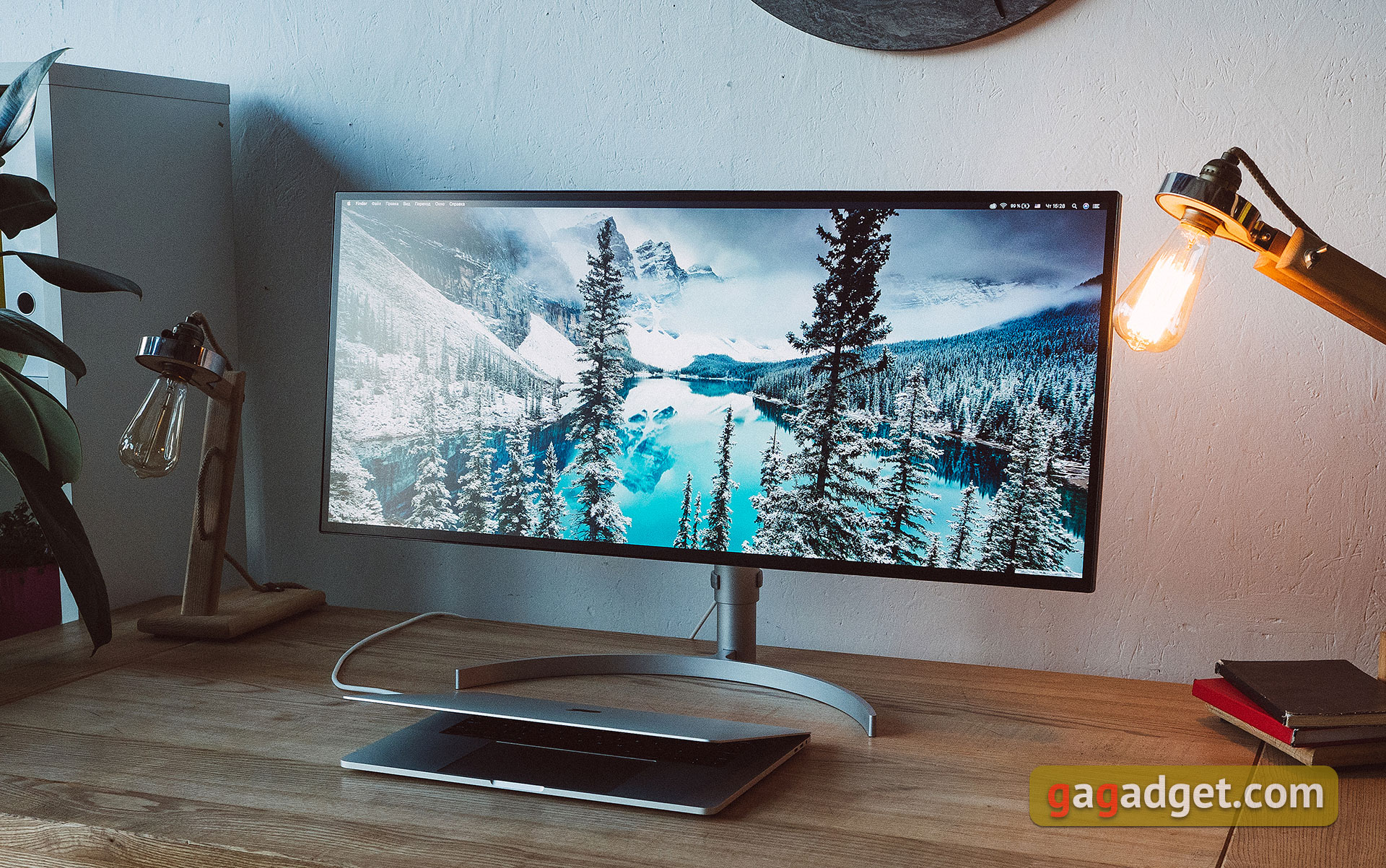 34inch LG 34WK95U Monitor with Nano IPSmatrix, resolution 5120x2160 34inch LG 34WK95U Monitor with Nano IPSmatrix, resolution 5120x2160
