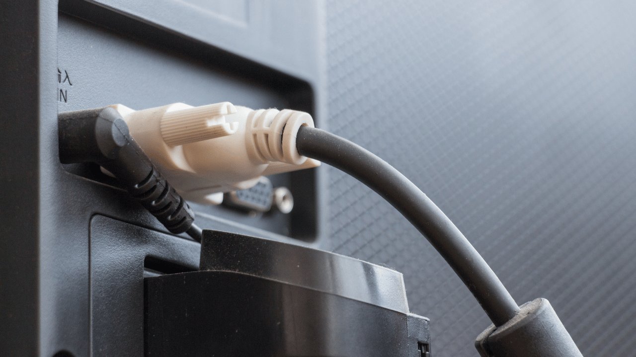 How to set up a dual monitor display on your computer? Geekzup