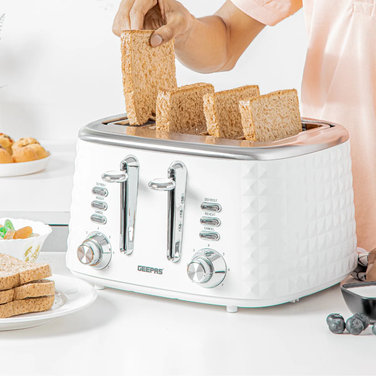 Toasters Unveiled Exploring Different Types and Their Benefits