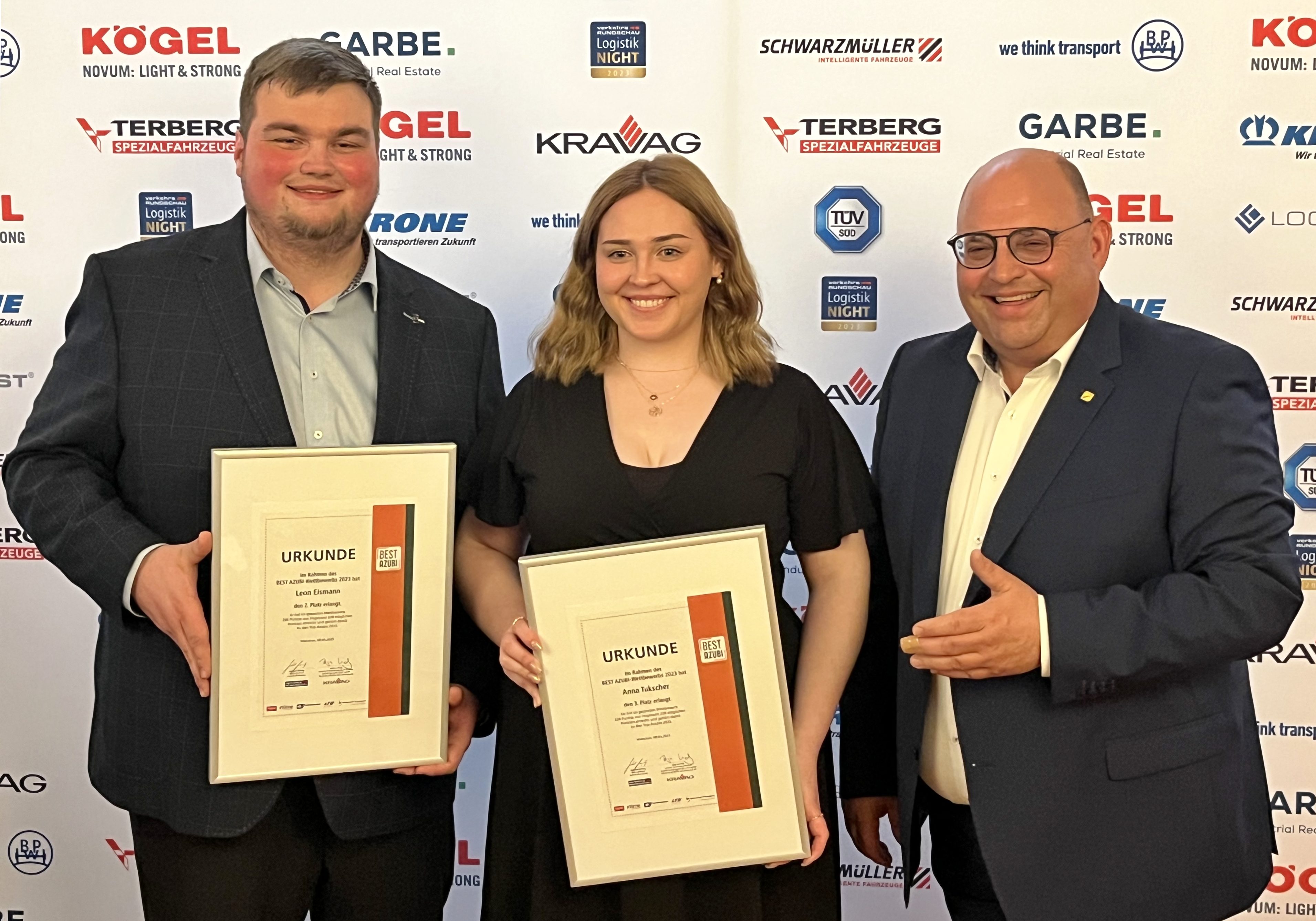 Best AzubiWettbewerb GeisAuszubildende aus Region Fulda holen Silber