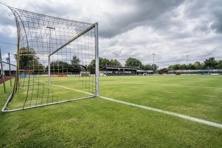 SV Kirchanschöring Fußball GelbschwarzeTrikots