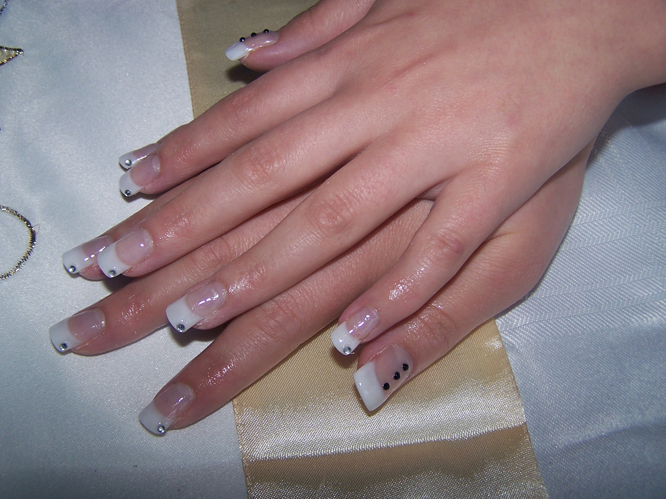 Gel nails Bray