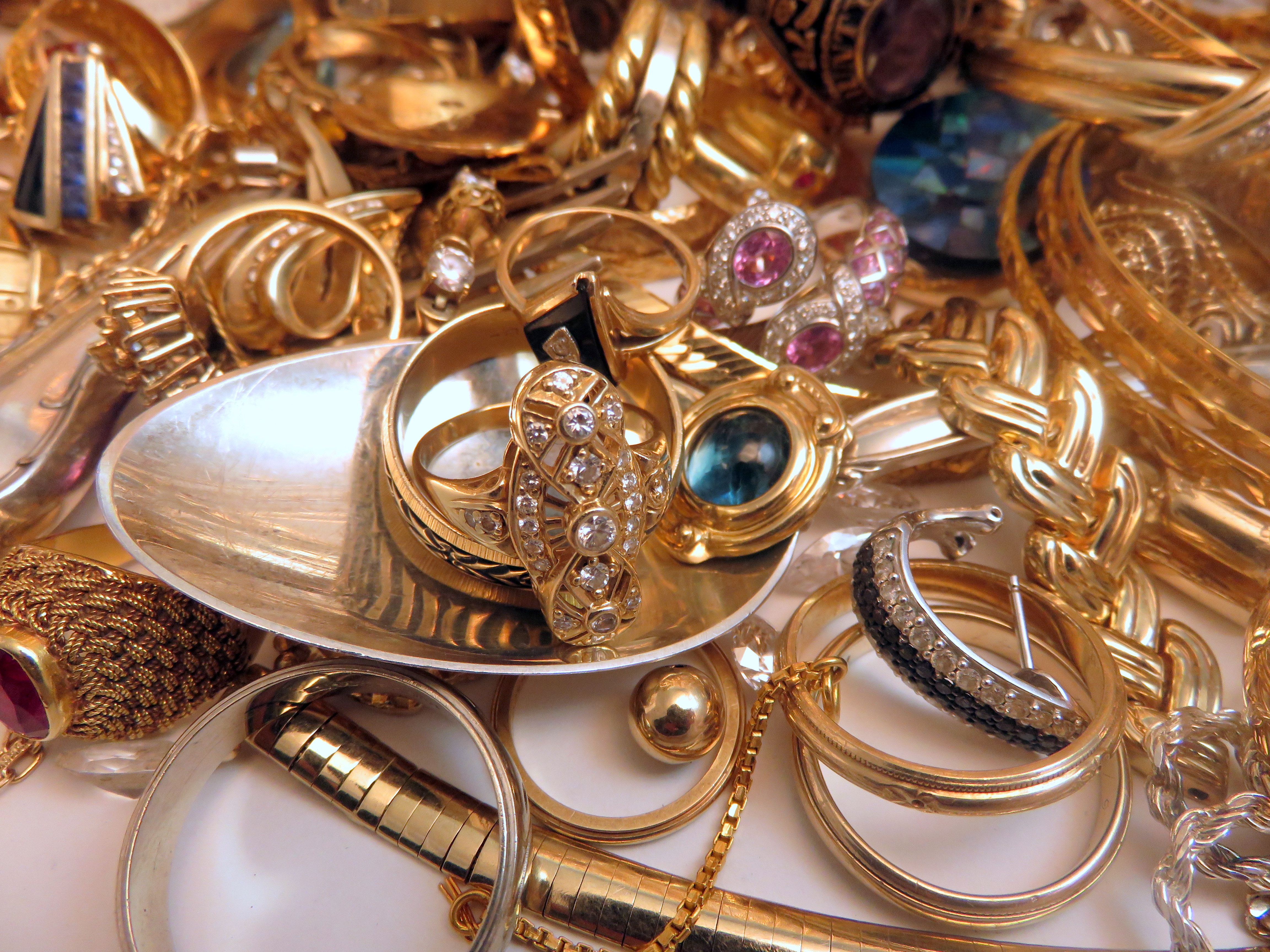 Scrap Gold 10 Gem Boutique