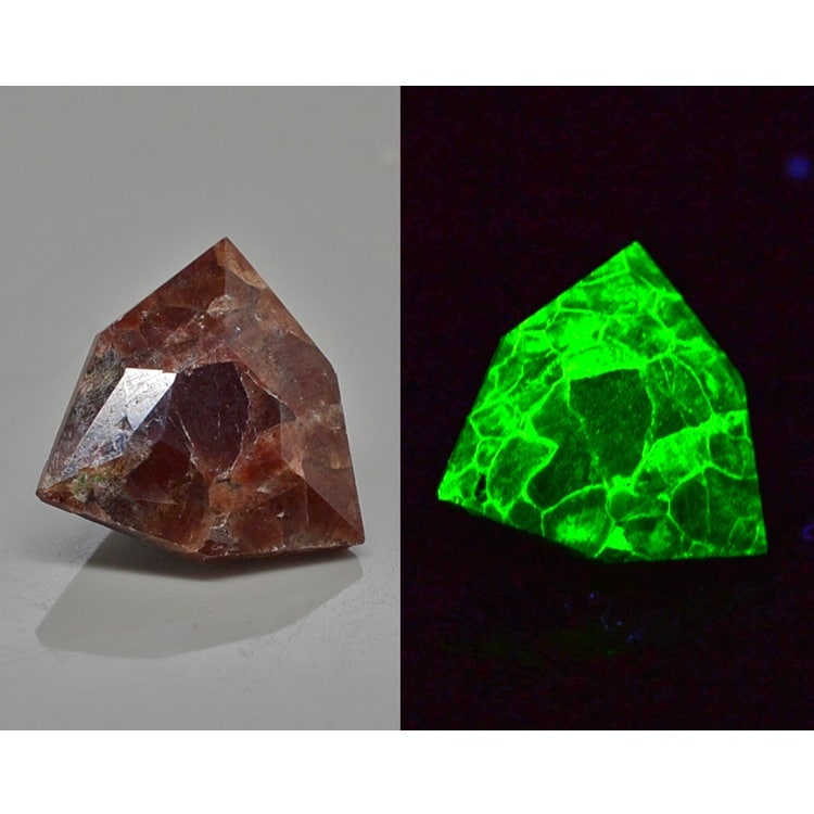 UV Fluorescent Gemstones Gemological Collections