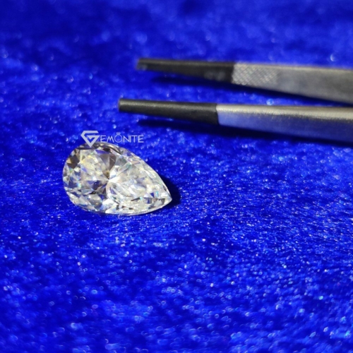 Pear Moissanite G-H-I Color Pear Moissanite G-H-I Color