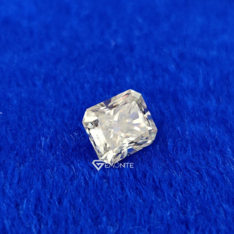Radiant Moissanite G-H-I Color