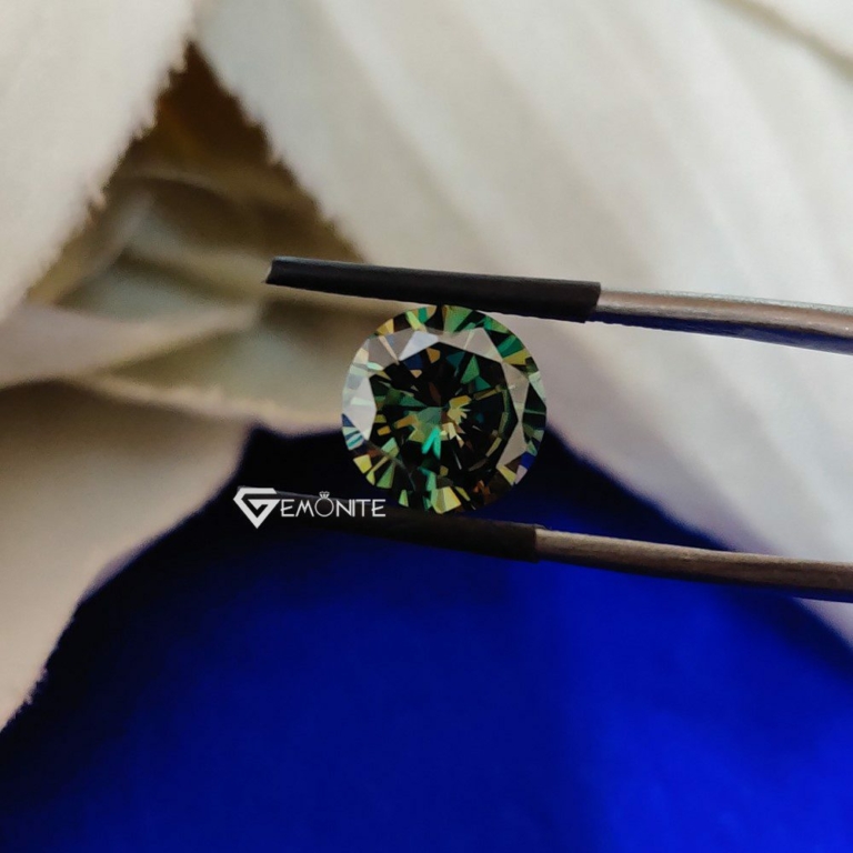 Round Cut Shape Green Loose Moissanite For Jewelry