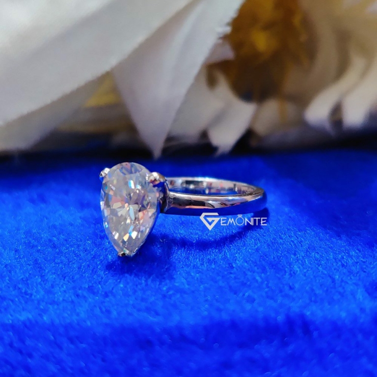 Special 3.0 Ct Pear Cut Colorless Moissanite Engagement Ring, Simple Solitaire Ring Special 3.0 Ct Pear Cut Colorless Moissanite Engagement Ring, Simple Solitaire Ring