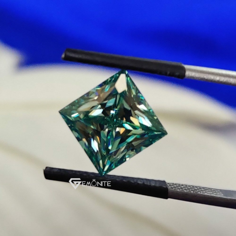 Princess Cut Shape Light Green Loose Moissanite For Jewelry Princess Cut Shape Light Green Loose Moissanite For Jewelry