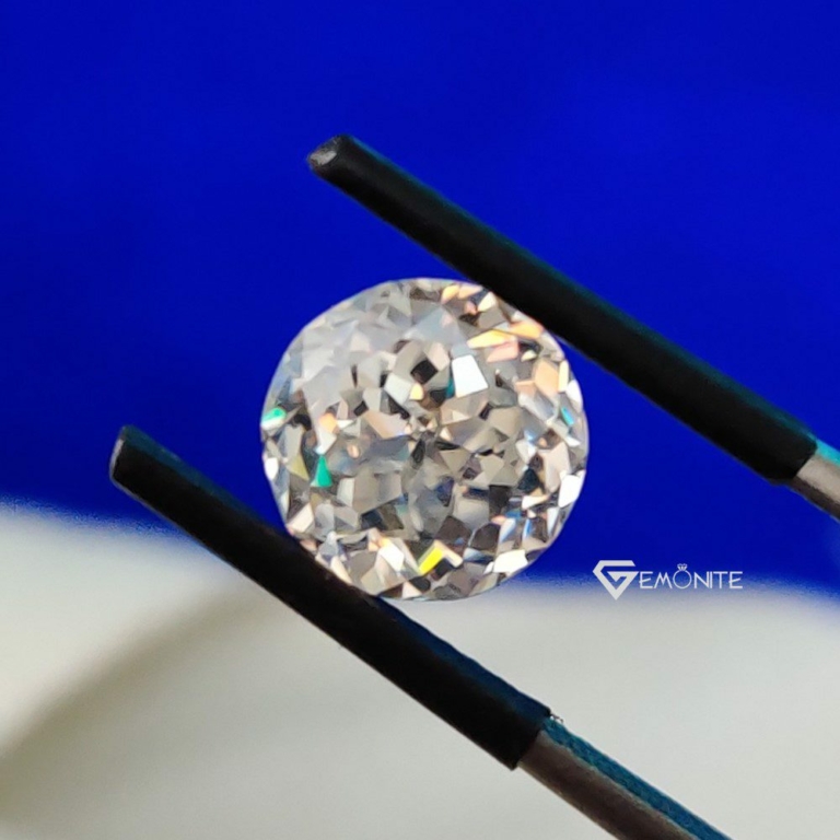 Heritage Portuguese Cut Shape Near Colorless Loose Moissanite For Jewelry