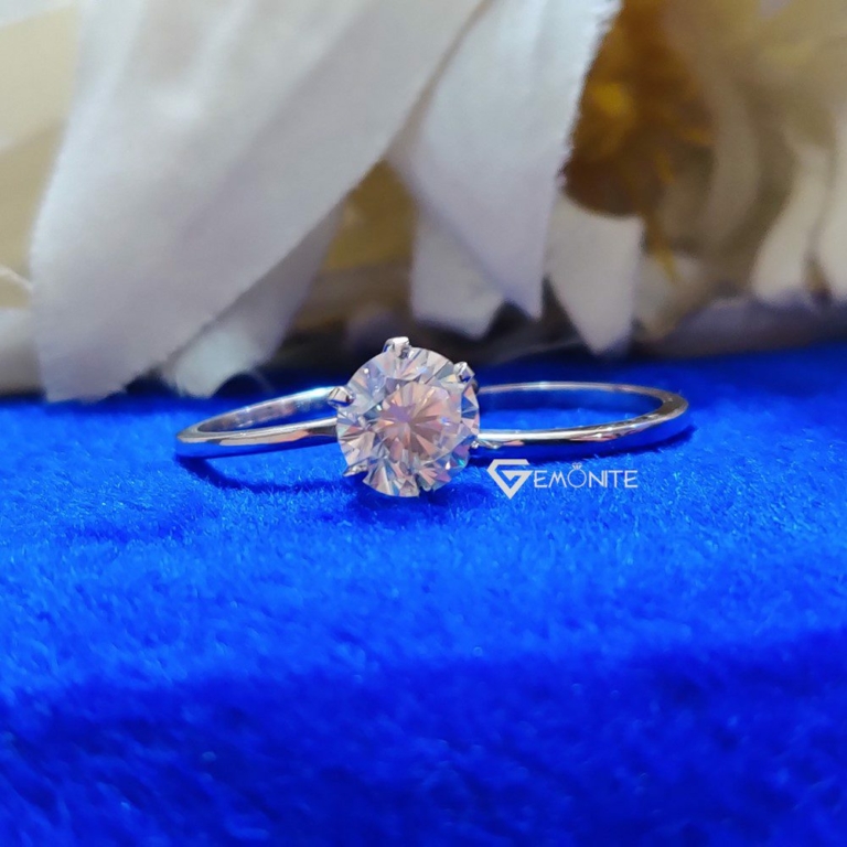 Simple Bridal Set, 2.80 Ct (9.5 mm) Round Cut Colorless Moissanite Wedding Band Ring