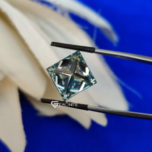 Princess Cut Shape Light Green Loose Moissanite For Jewelry