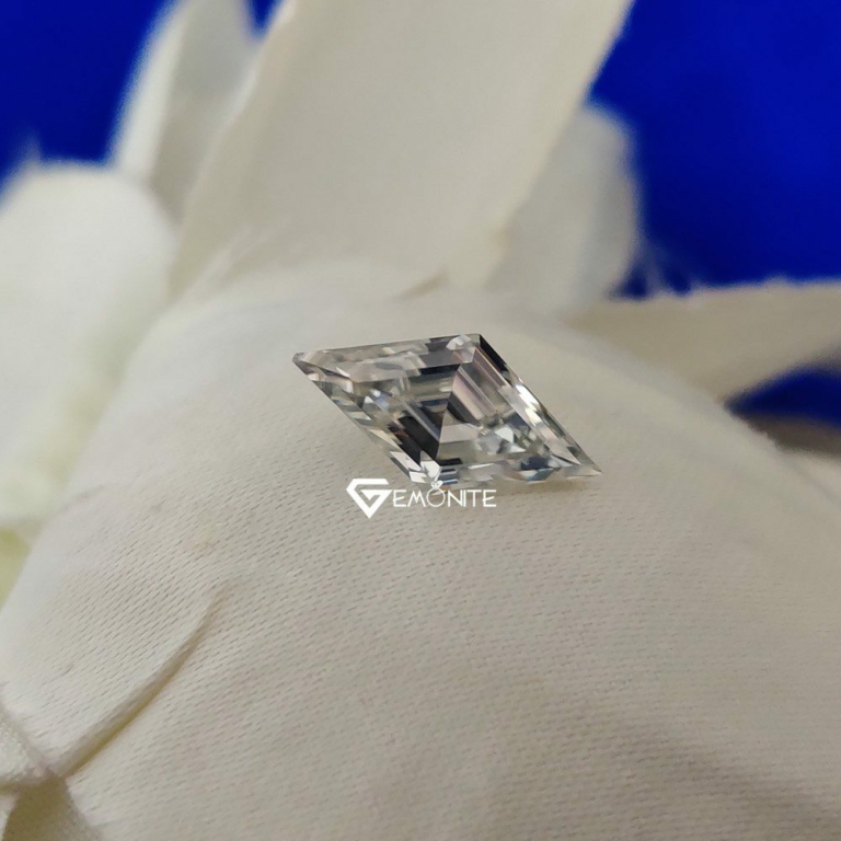 Lozenge Cut Shape Near Colorless Loose Moissanite For Jewelry