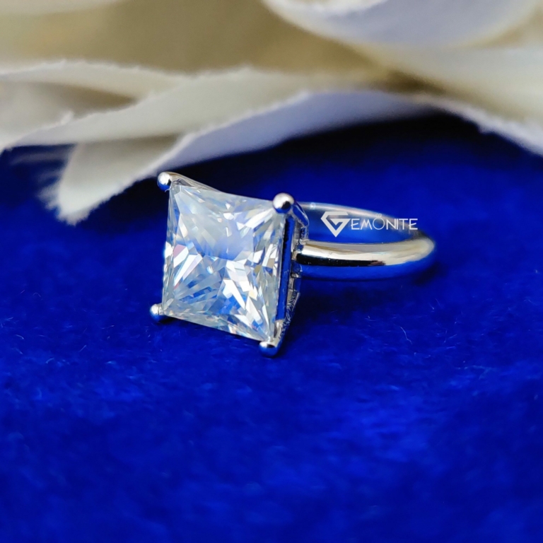 Solitaire Moissanite Ring, Princess Cut 4.50 Tcw Simple Yet Classy Engagement Ring for Women Solitaire Moissanite Ring, Princess Cut 4.50 Tcw Simple Yet Classy Engagement Ring for Women
