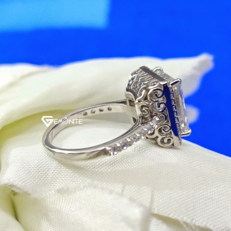5.0 Ct VVS Antique Colorless Halo Radiant Cut Moissanite Engagement Ring, Women Fashion 5.0 Ct VVS Antique Colorless Halo Radiant Cut Moissanite Engagement Ring, Women Fashion