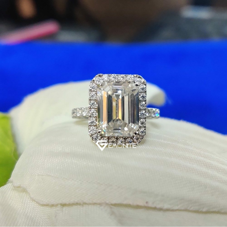4.0 Tcw VVS Colorless Emerald Cut Moissanite Engagement Ring for Women, Gift, Promise