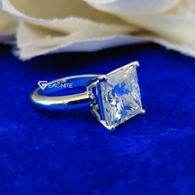 Solitaire Moissanite Ring, Princess Cut 4.50 Tcw Simple Yet Classy Engagement Ring for Women Solitaire Moissanite Ring, Princess Cut 4.50 Tcw Simple Yet Classy Engagement Ring for Women