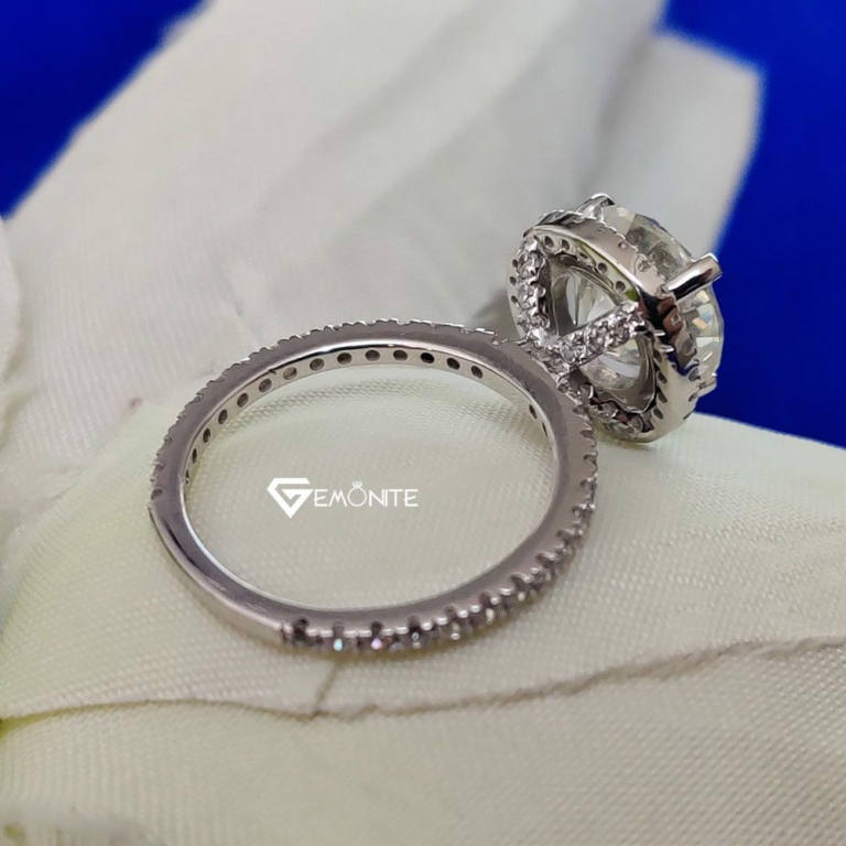 Halo Moissanite Engagement Ring, Wedding Ring, 5.0 TCW Round Cut Women Eternity Ring, Celeberity Style Ring