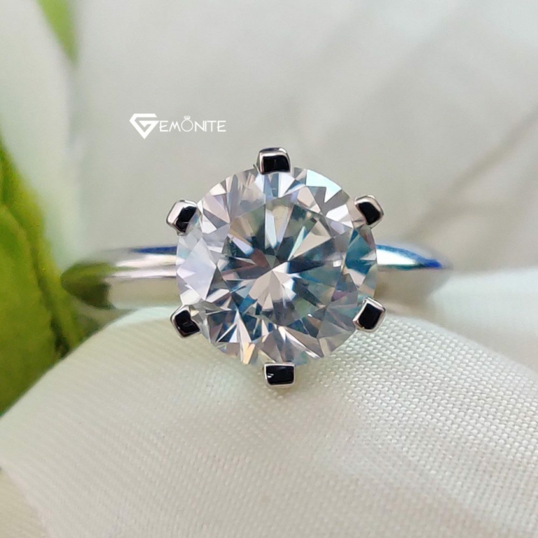 2.5 Ct Excellent Round Cut Colorless Moissanite Engagement Ring, Simple Solitaire Ring, 6 Prong Round Ring 2.5 Ct Excellent Round Cut Colorless Moissanite Engagement Ring, Simple Solitaire Ring, 6 Prong Round Ring