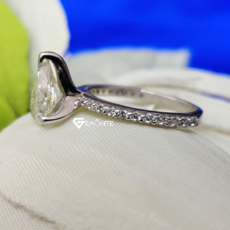 Pear Moissanite Ring, 2.0 Tcw Solitaire Engagement Ring, Half Eternity Ring for Birthday, Gift, Promise Pear Moissanite Ring, 2.0 Tcw Solitaire Engagement Ring, Half Eternity Ring for Birthday, Gift, Promise