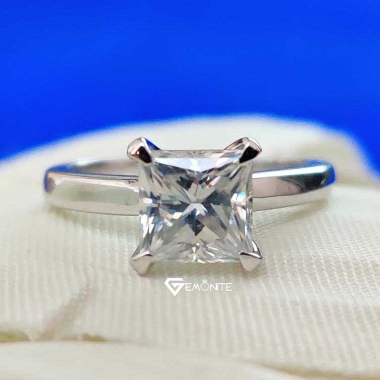 Princess Cut Moissanite Ring, 2.25 Ct Claw Prong Simple Yet Classy Solitaire Engagement Ring for Every Occassion