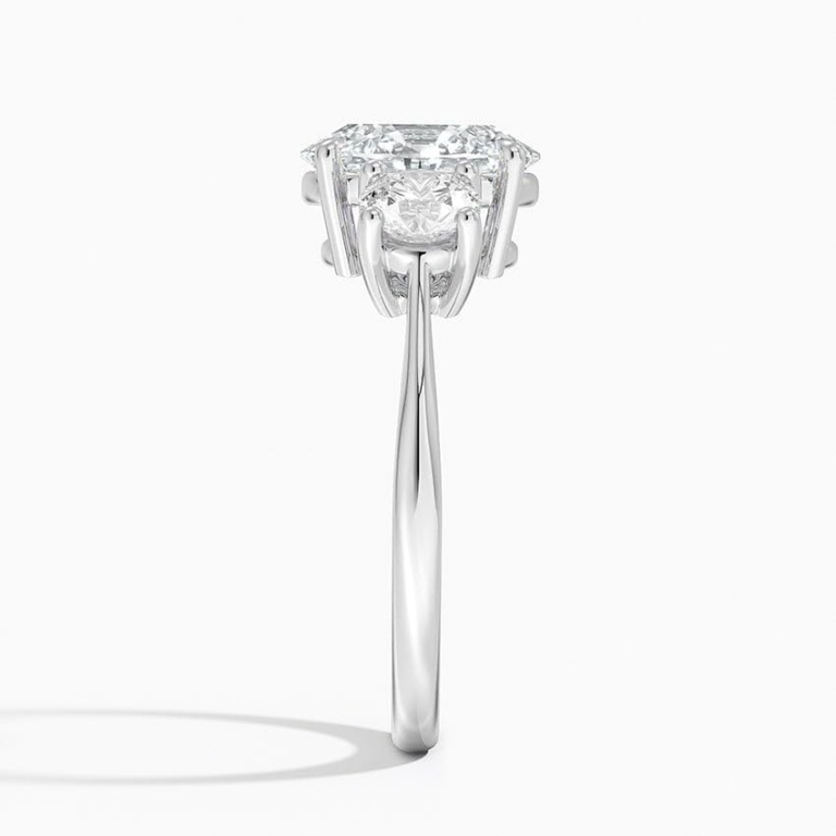 Solitaire Oval Cut Lab Grown Diamond Three Stone Engagement Ring for Women Solitaire Oval Cut Lab Grown Diamond Three Stone Engagement Ring for Women