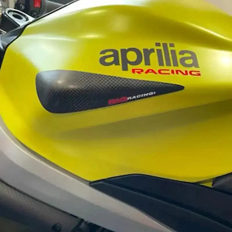 Protection de réservoir en carbone R&G APRILIA RS 660 & TUONO 660