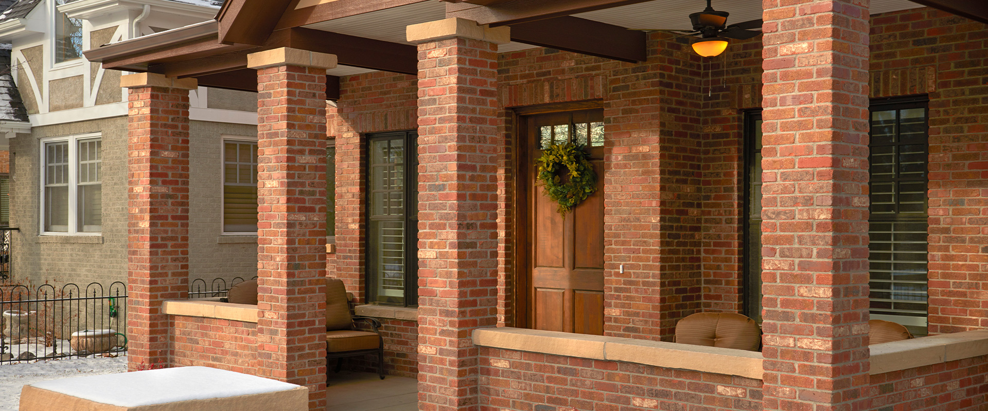 Brick vs Vinyl Siding in your Home Design