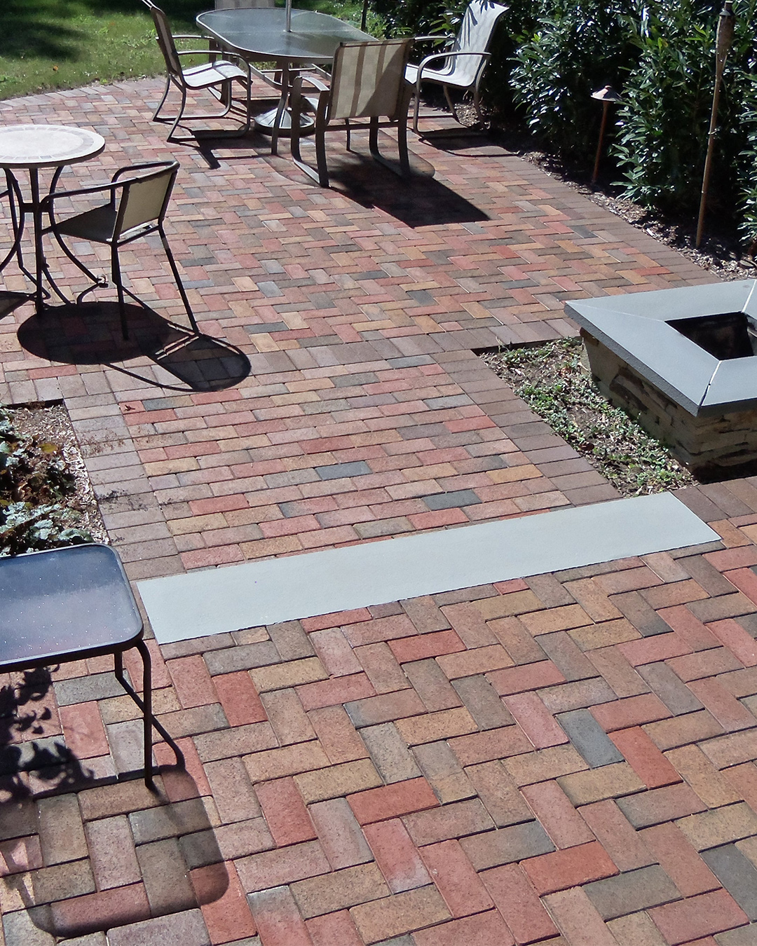 Clay and Concrete Pavers for Hardscape Designs