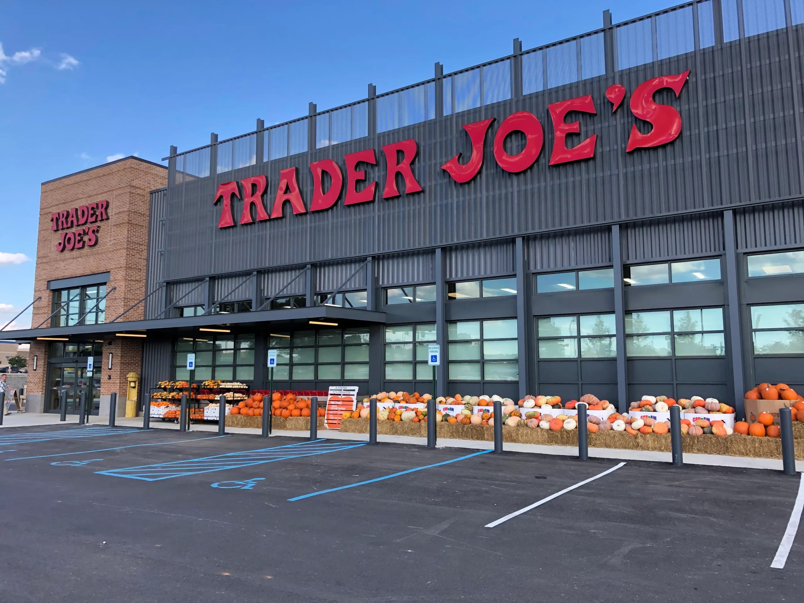 Join Trader Joe's Team A Unique and Thriving Career Opportunity(08)