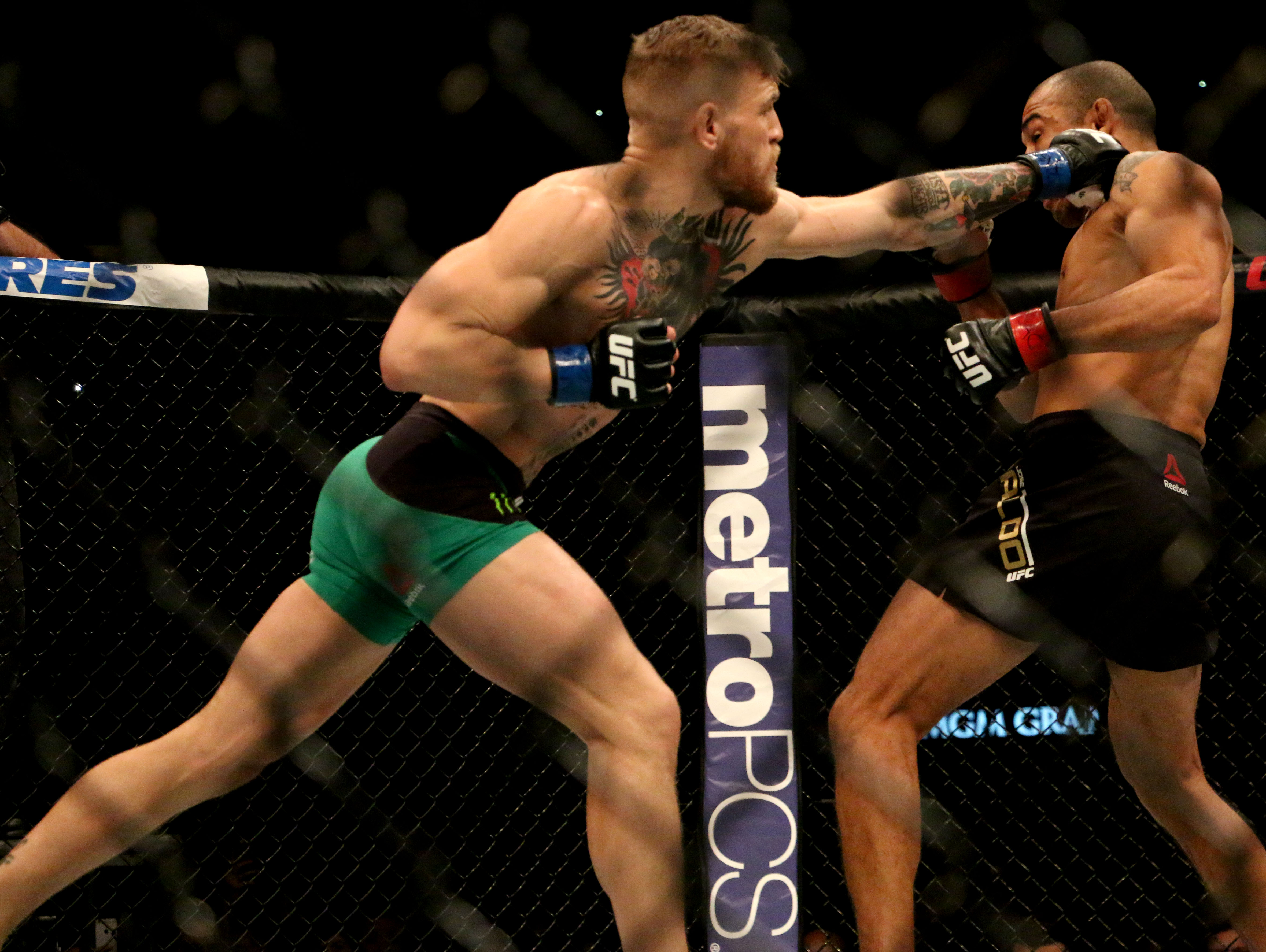 BOXING VS MMA WHICH IS THE SUPERIOR COMBAT SPORT? Generation Iron