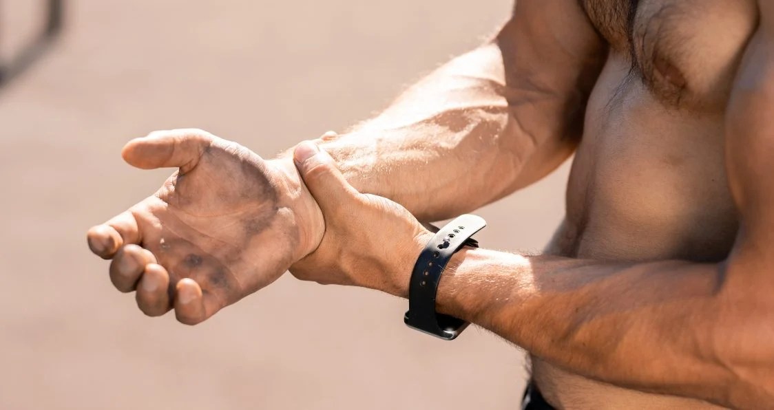 Why Wrist Mobility Matters For Bodybuilders And How To Improve It