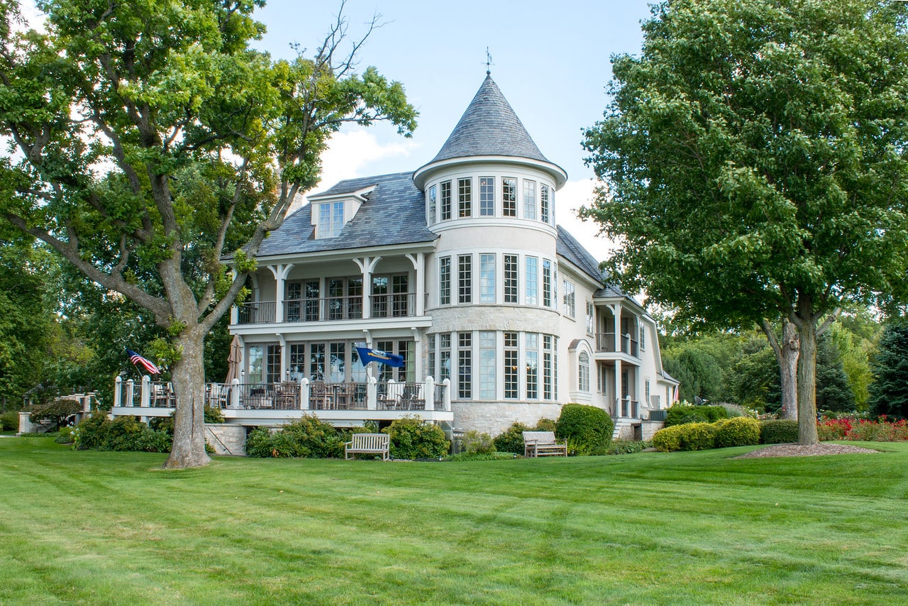 New Lakefront Listing Geneva Lakefront Realty