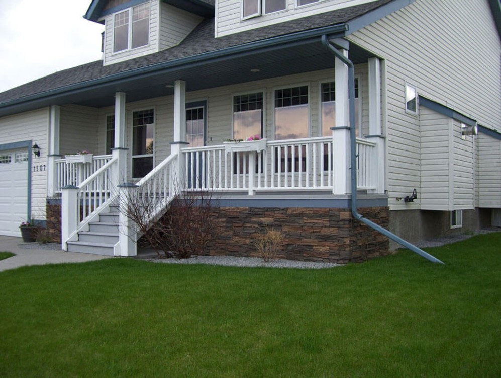 Front Porch Wainscoting Idea Skirting DIY Project GenStone