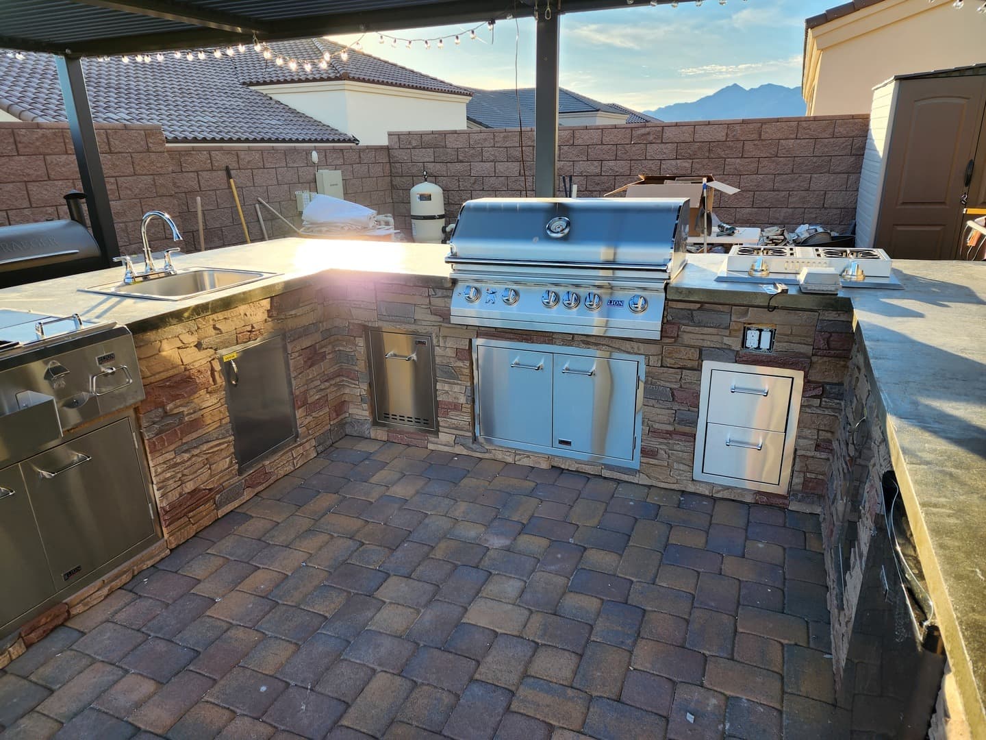 Mark's Faux Stone Outdoor Kitchen Idea GenStone