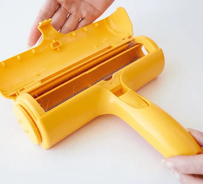 Best Pet Hair Remover (2022 Buyers Guide)