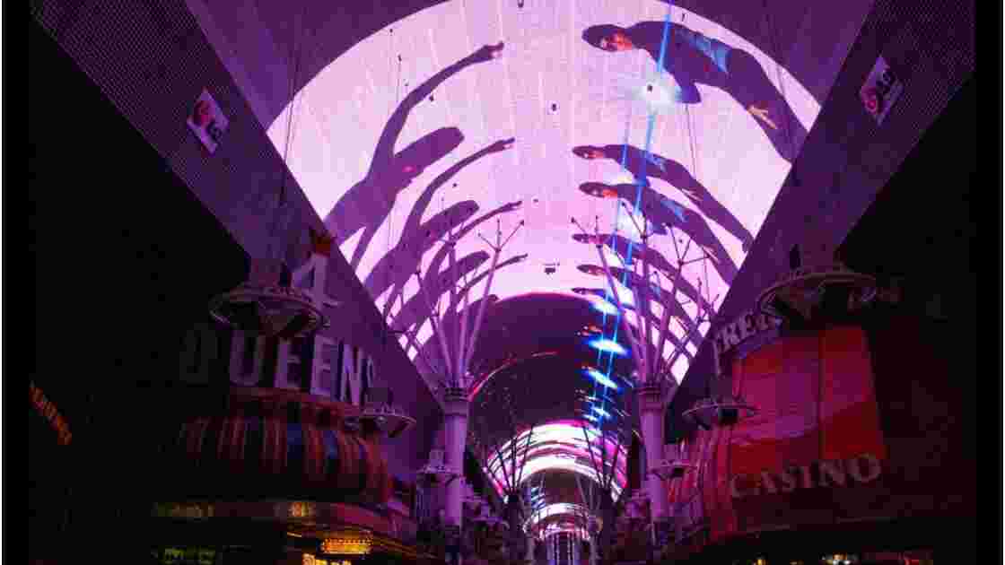 20_Fremont_Street_experience10.jpg, Geo.fr