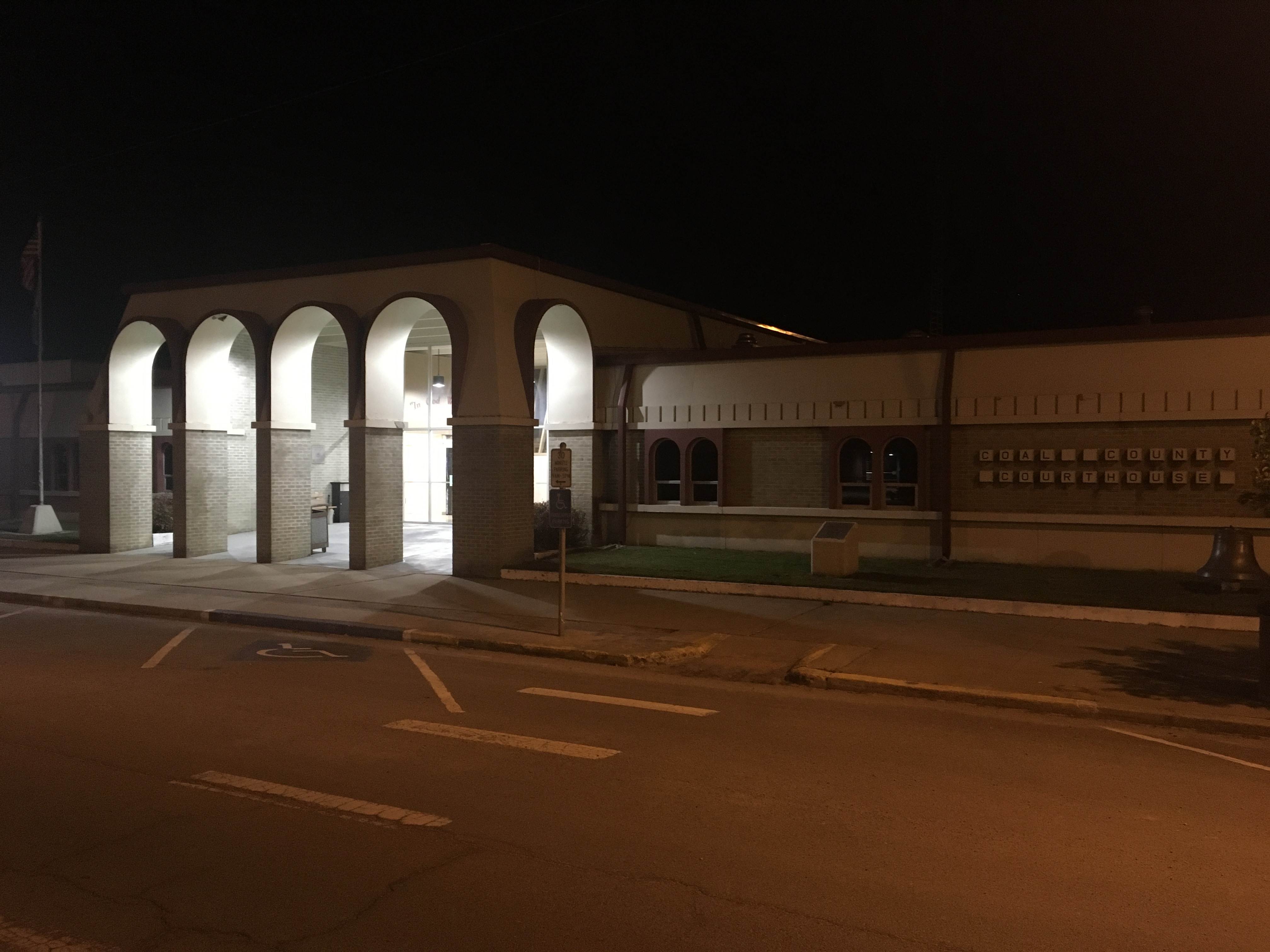 475. Coalgate, Coal County (OK69) Geocaching While Black