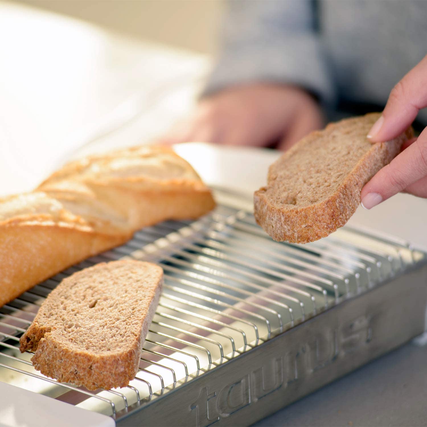 TAURUS ASTREA 960650000 Horizontal Toaster Geomar Electronics Shop