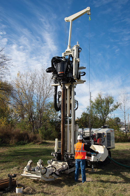 8150LS Sonic Drilling Rig Geoprobe Systems®