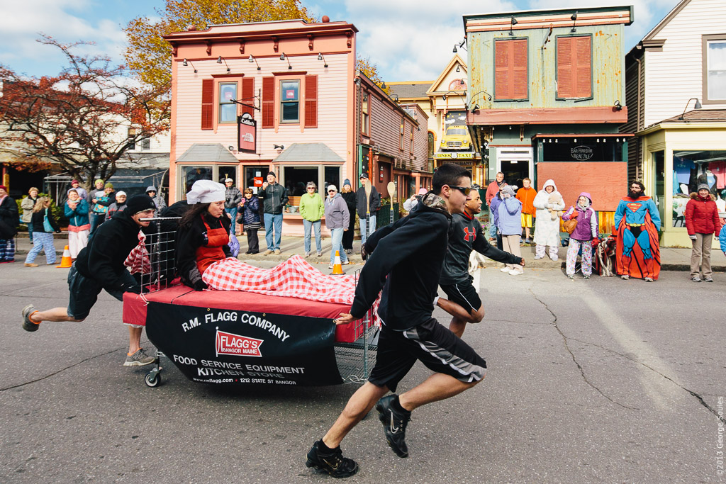 Soules Photography » Bar Harbor 6th Annual Bed Races