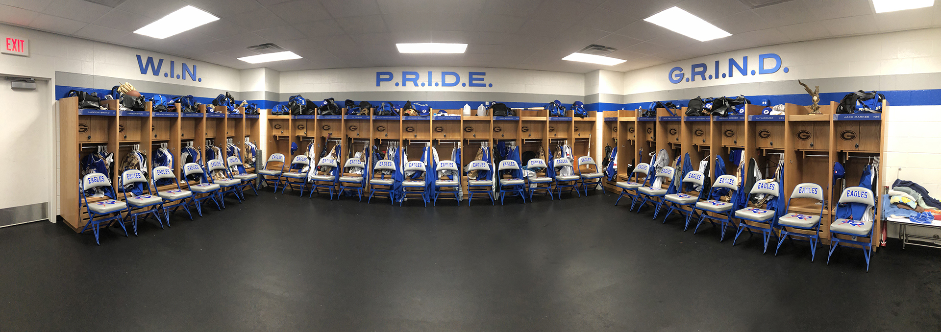 VARSITY LOCKER ROOM Eagle Baseball