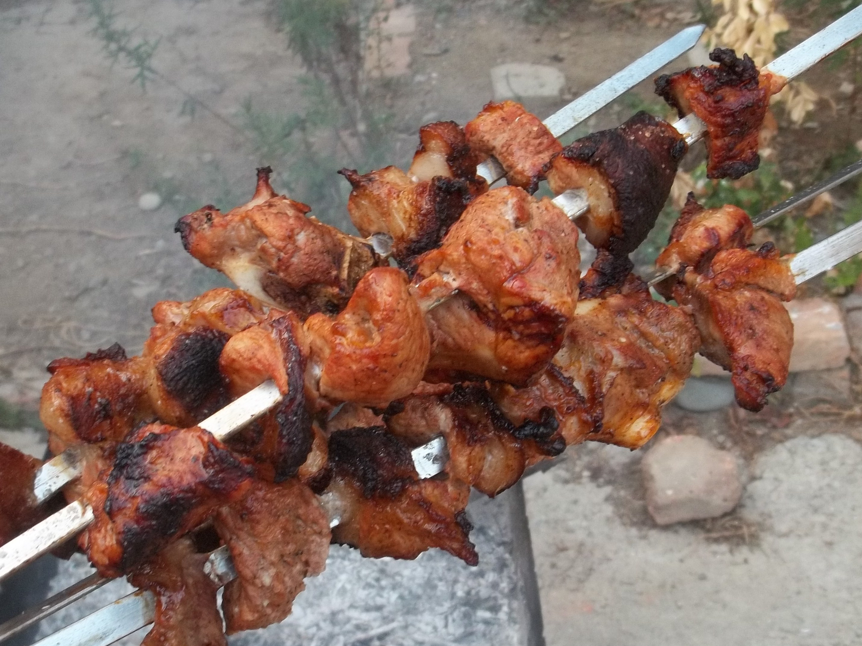 BARBECUE PORK WITH RED ONION Recipes