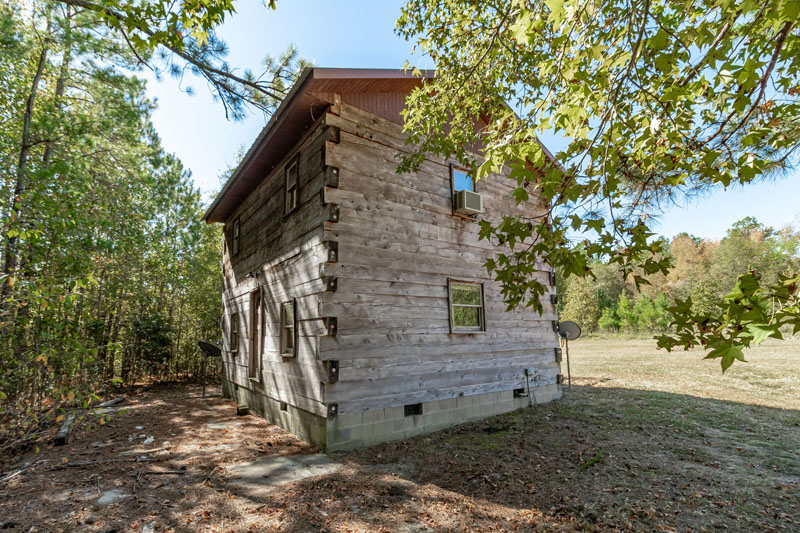 Cabin on 6.44 acres South Burke County, Shivers Real Estate