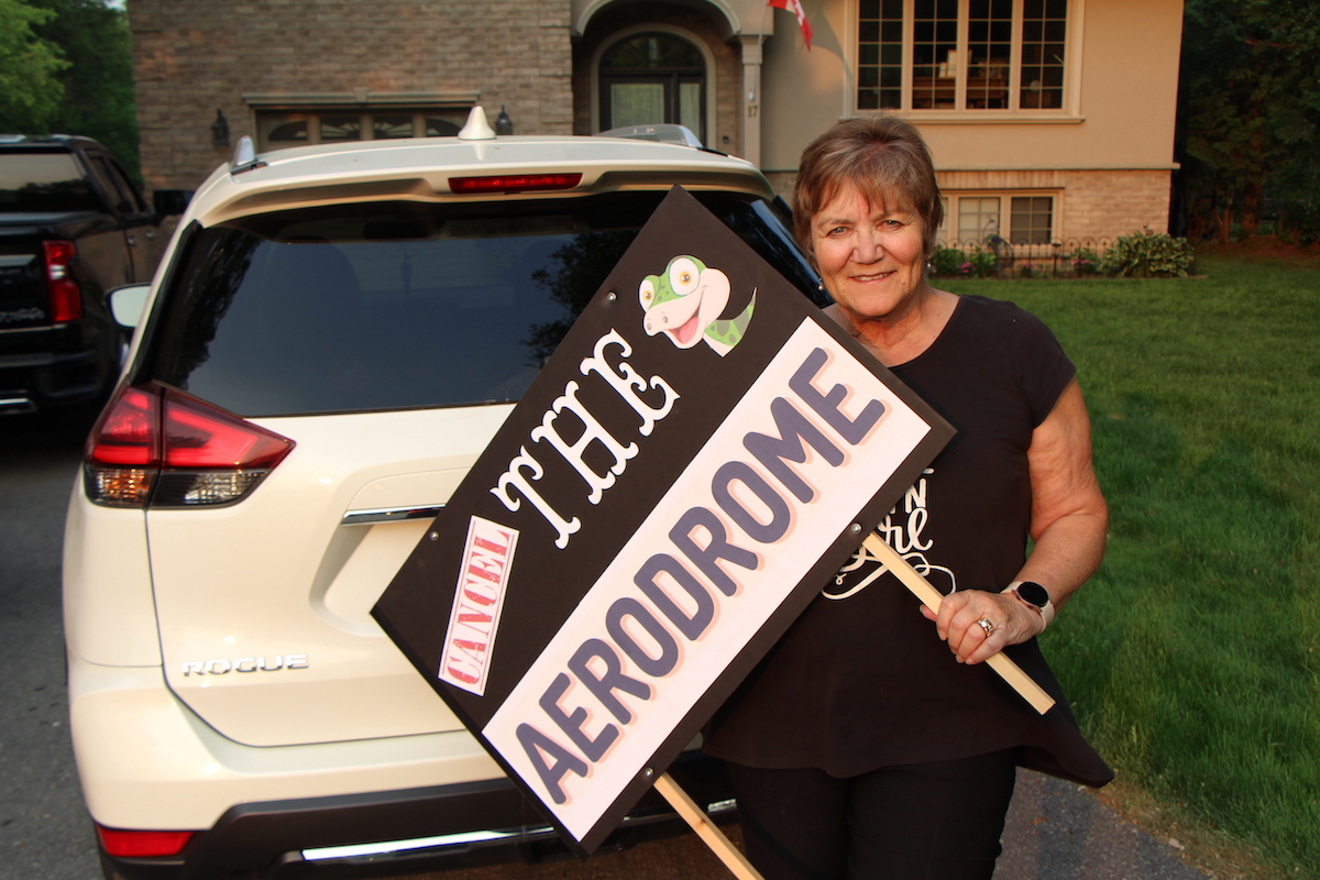 Pefferlaw residents take fight against aerodrome to Parliament Hill » Post