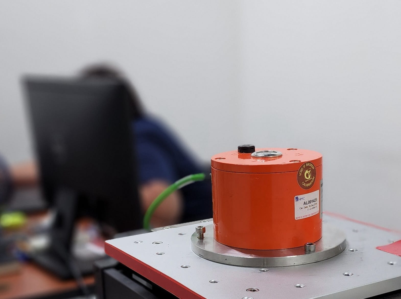 Accelerometer & Vibration Sensor Calibration Geotechnical