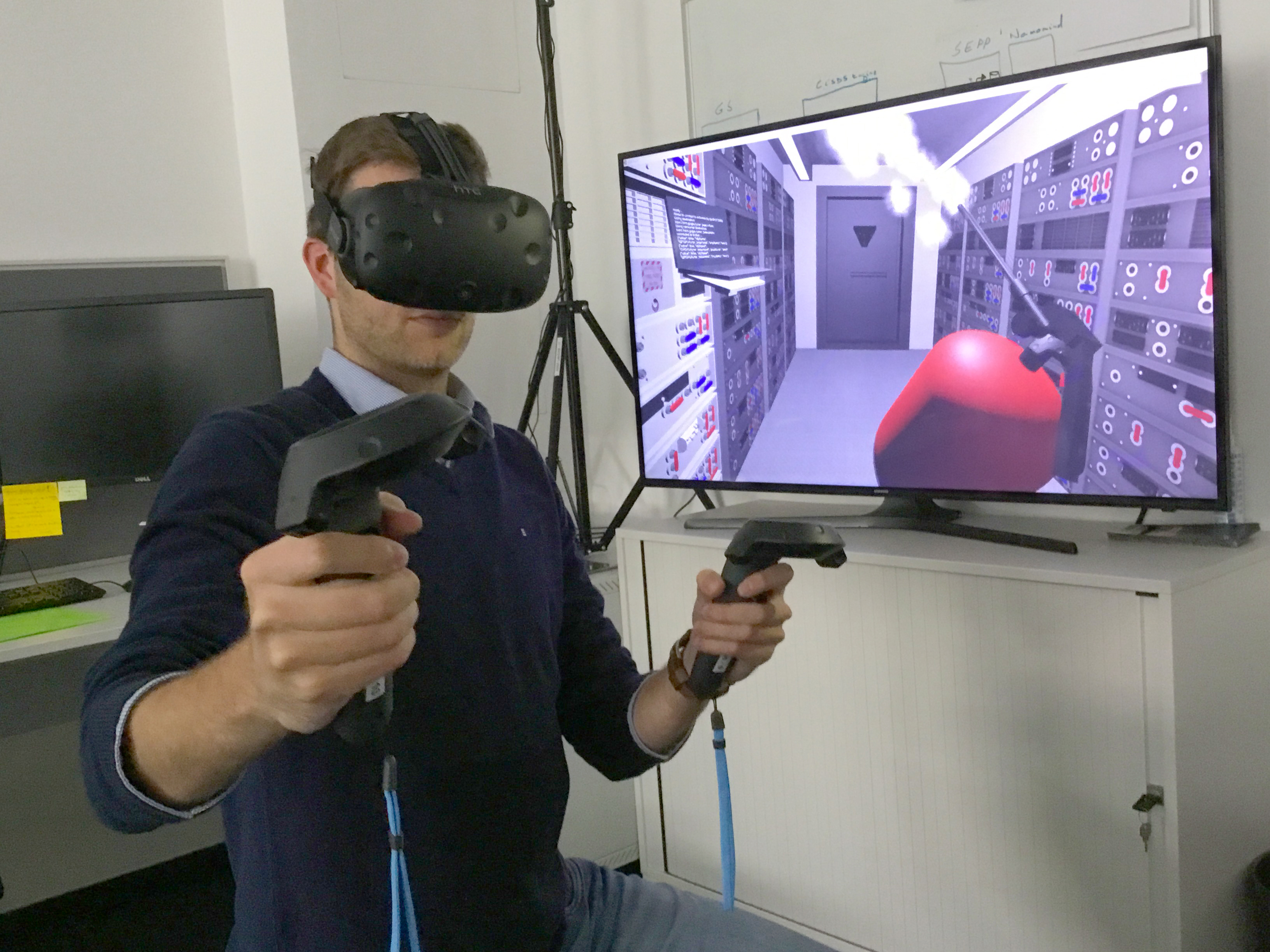 What is the difference between Virtual Reality, Augmented Reality and What is the difference between Virtual Reality, Augmented Reality and
