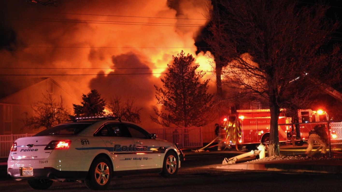 Breaking Dozens of residents evacuated in West Valley City apartment