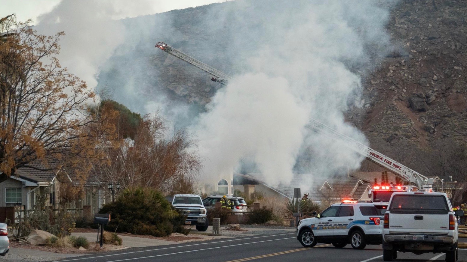 Firefighters battle St. house fire Gephardt Daily